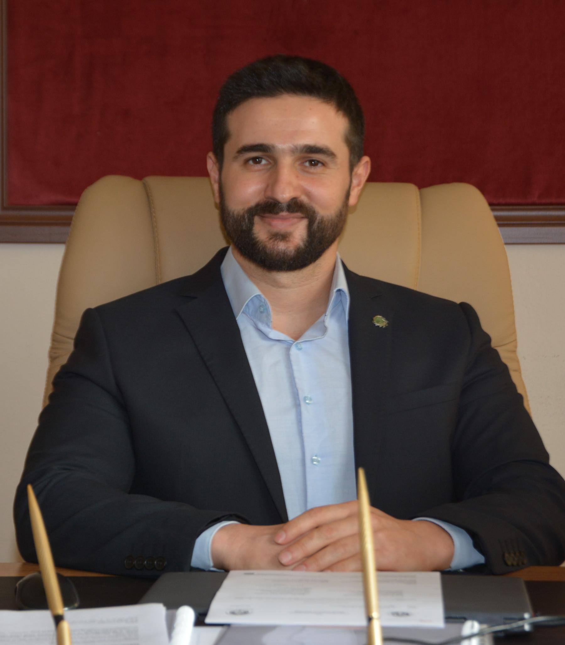 https://ziraat.cu.edu.tr/storage/anamenu_icerikleri/October2025/Mervan%20Bayraktar.png