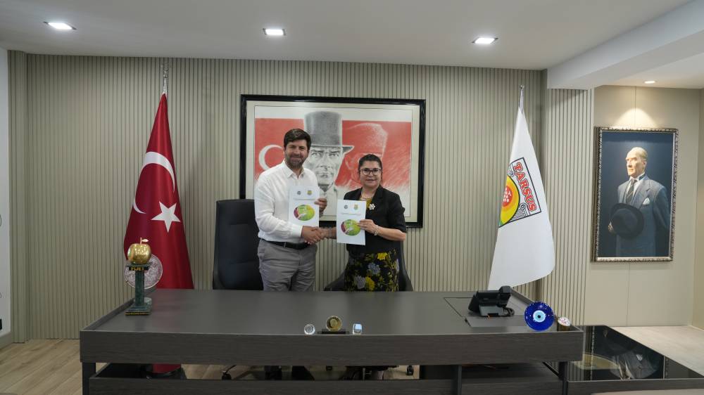 Çukurova Üniversitesi Ziraat Fakültesi İle Tarsus Belediyesi arasında " Tarımsal Eğitim Protokolü " İmzalandı...